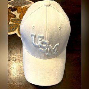 White USM ball cap